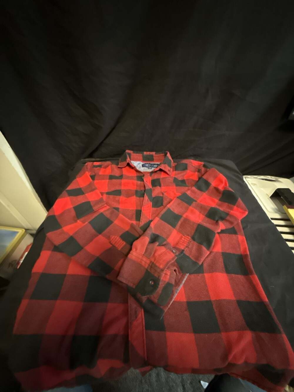Raw Yarn Industries Men's Red and Black Plaid Flannel Long Sleeve Shirt, Medium